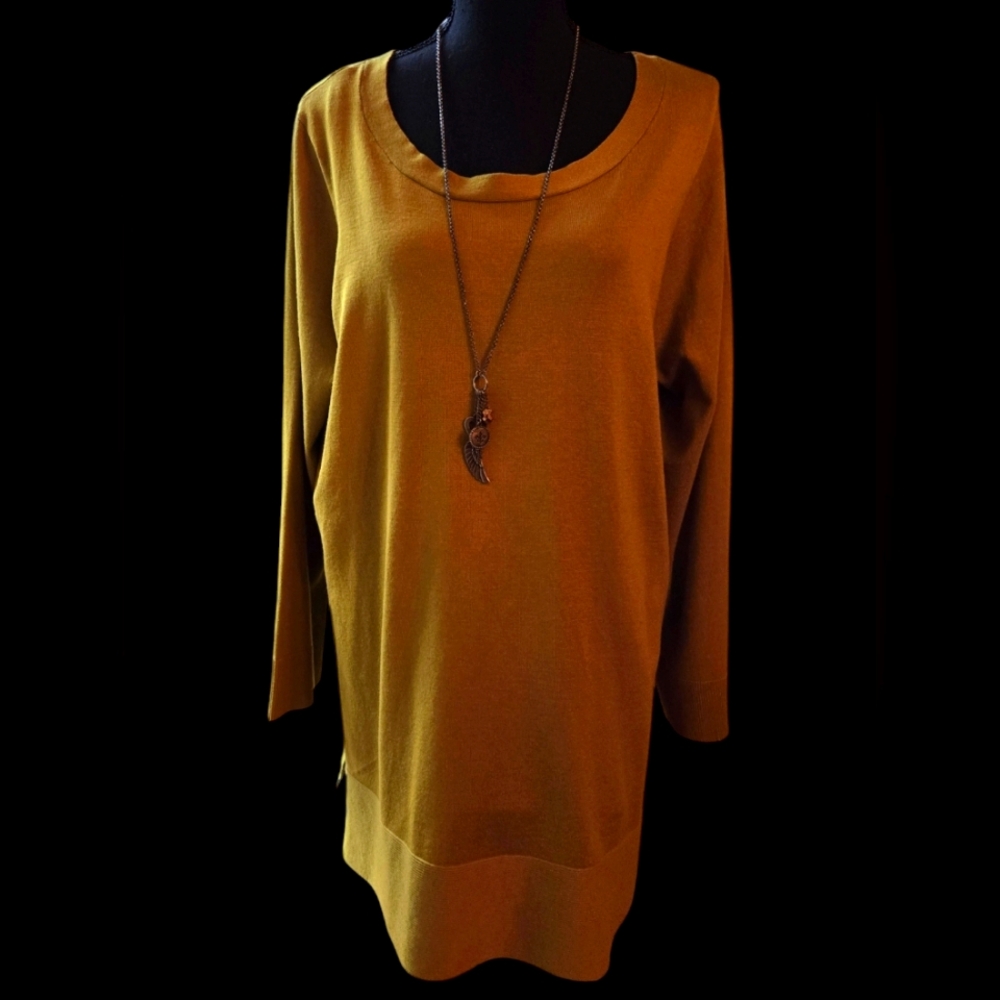 NWTT Chic Olive Green Long Sweater